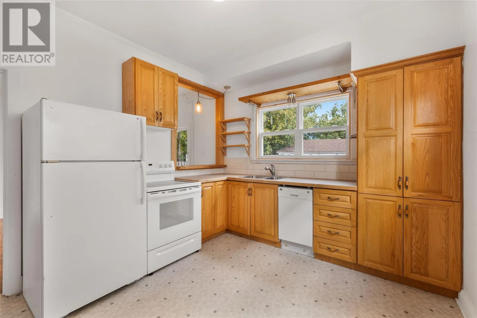 98 Campbell Avenue