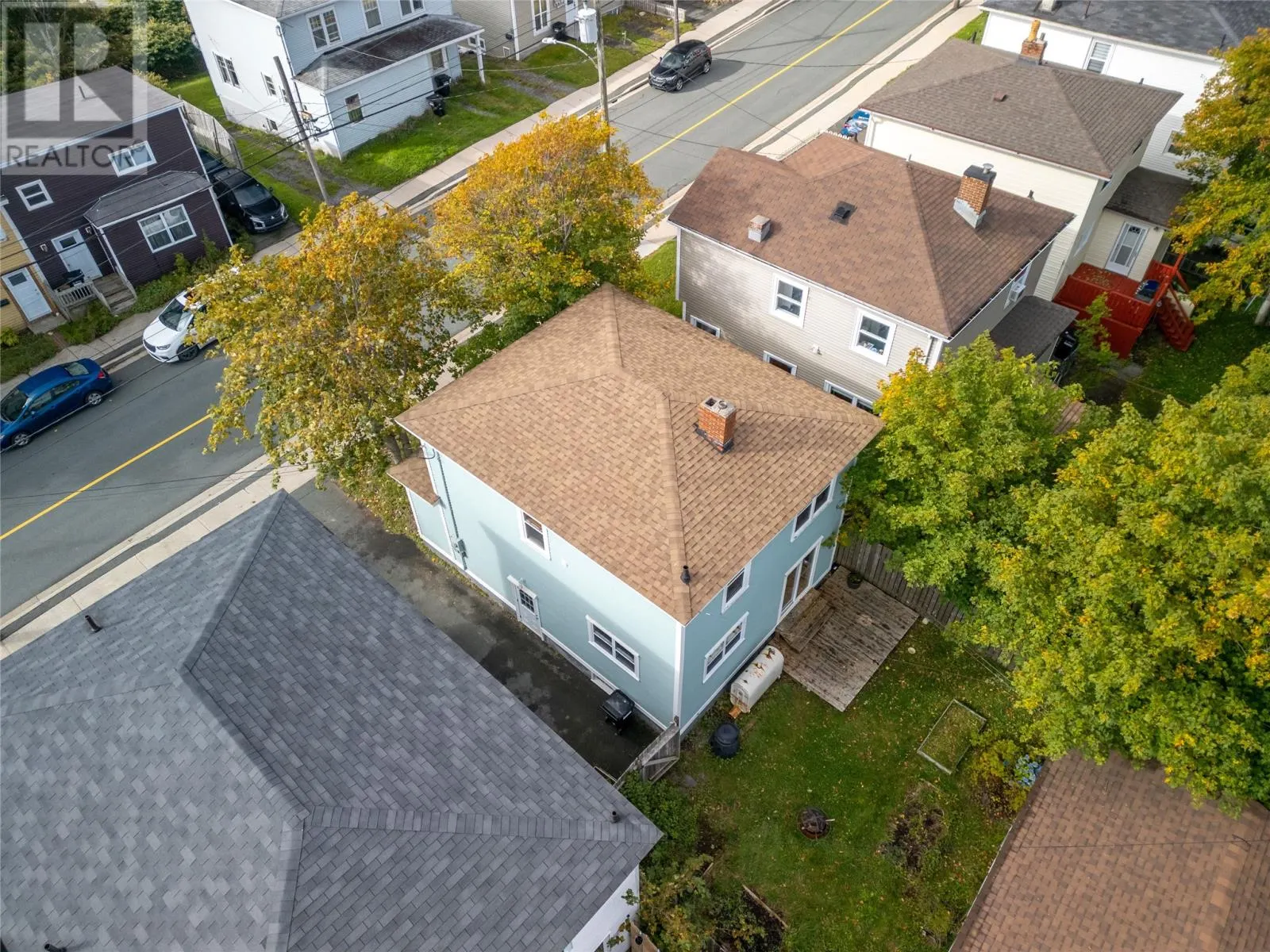 98 Campbell Avenue