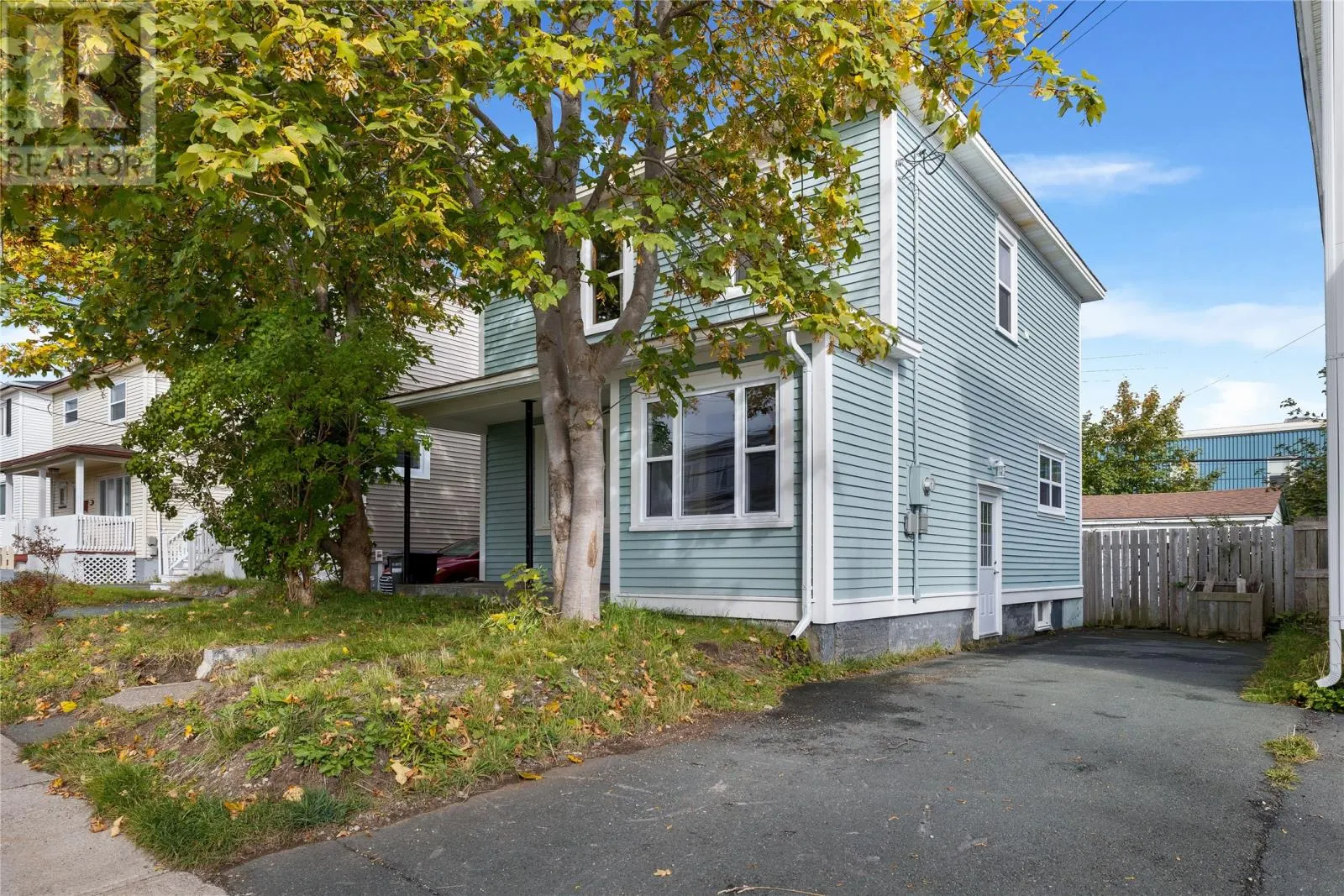 98 Campbell Avenue