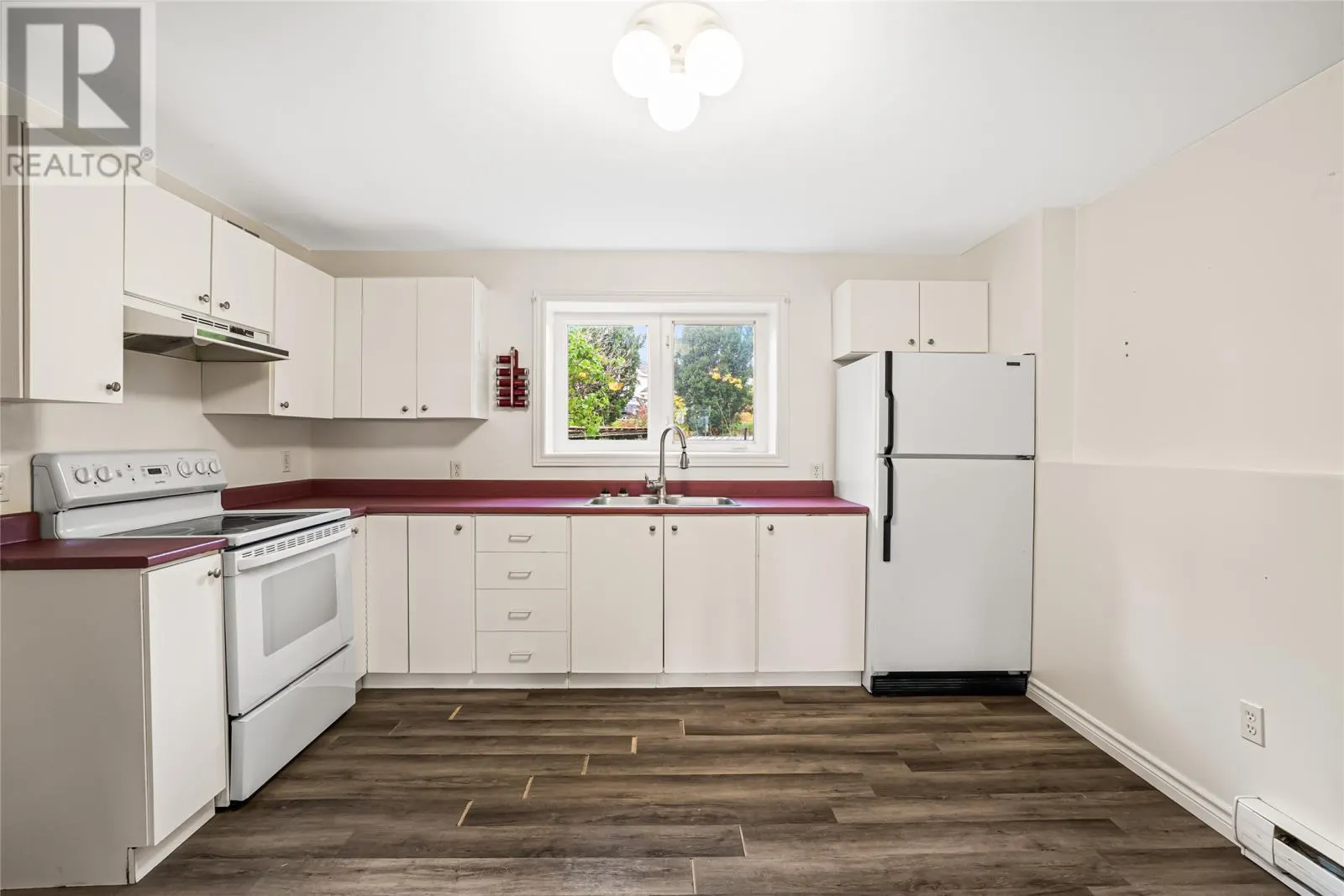29 Easterbrook Drive