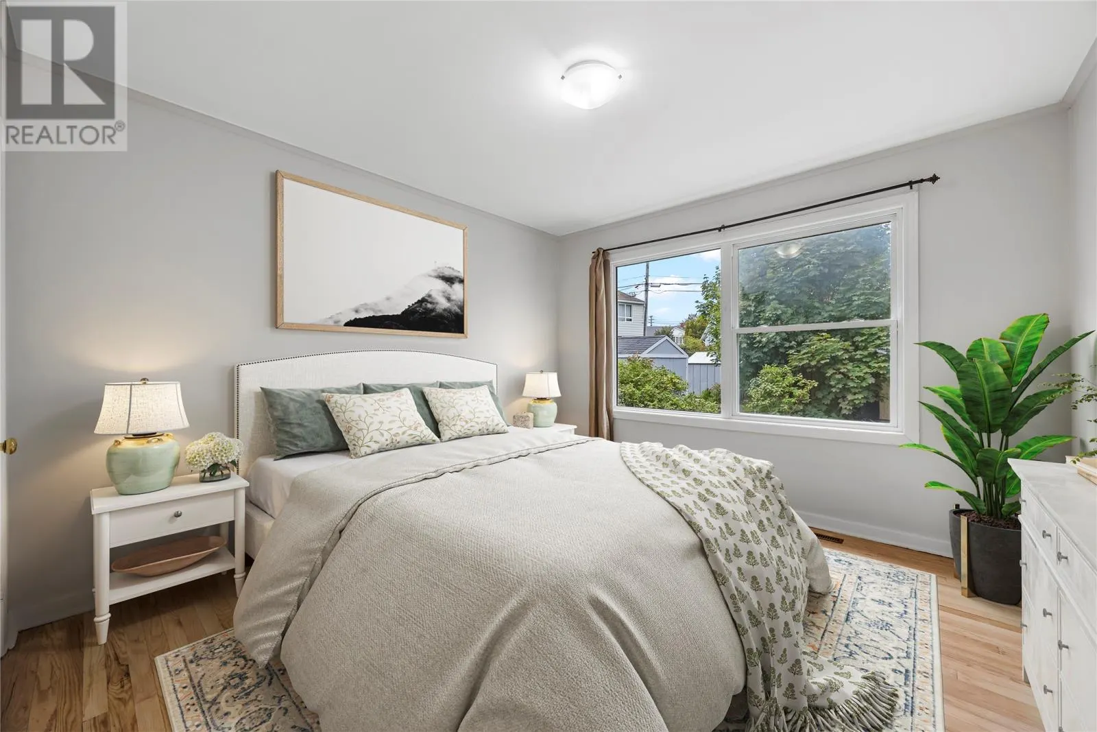 11 Anderson Avenue