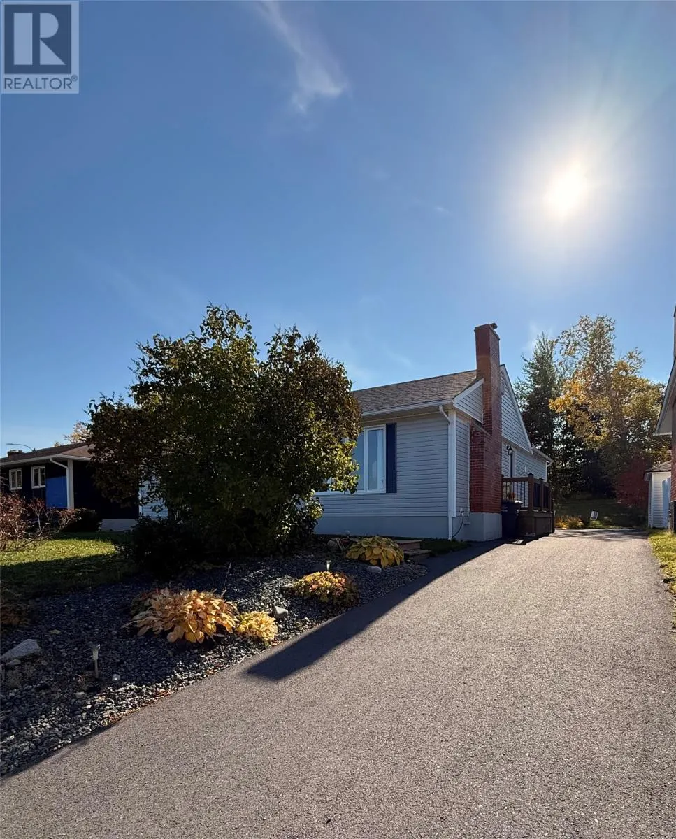 3 Emerald Avenue