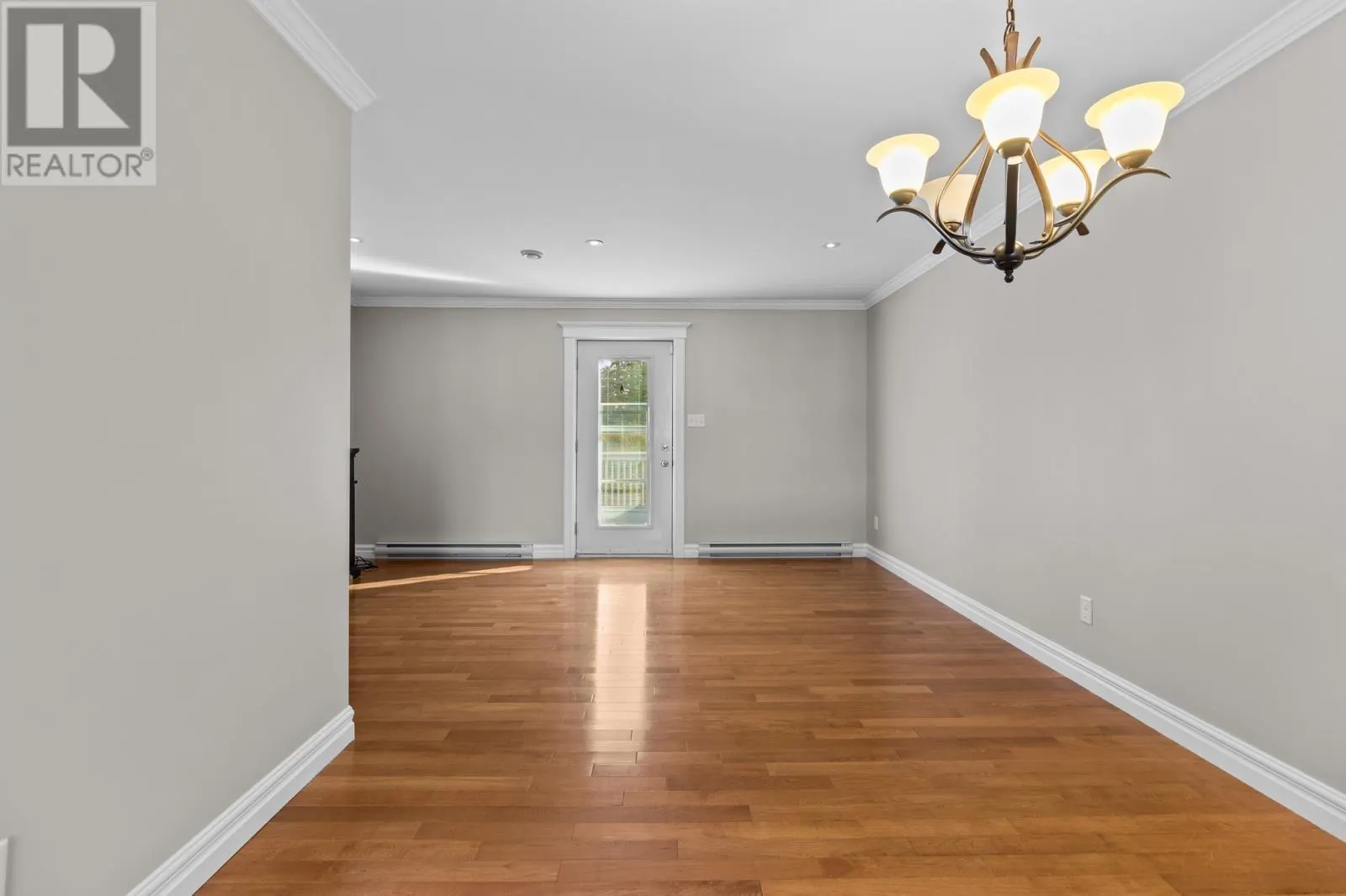 21 Avery Place