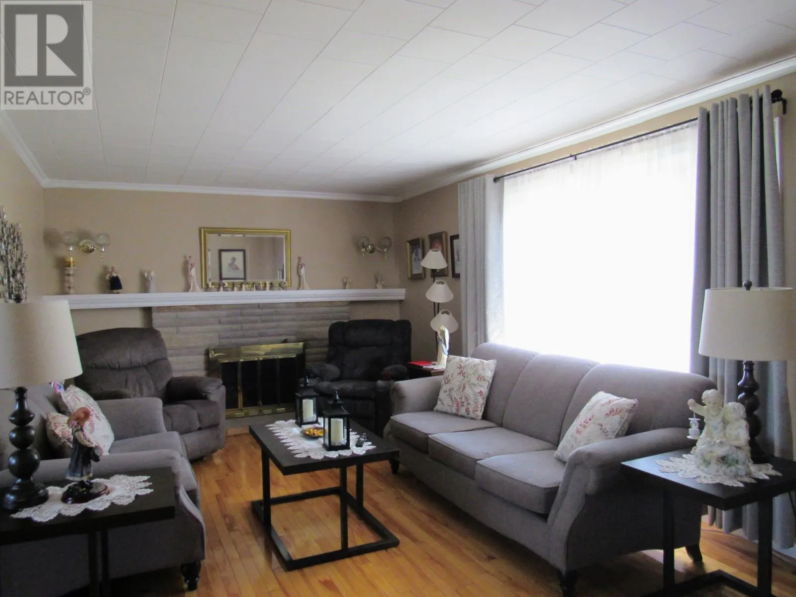 31 Hillcrest Road