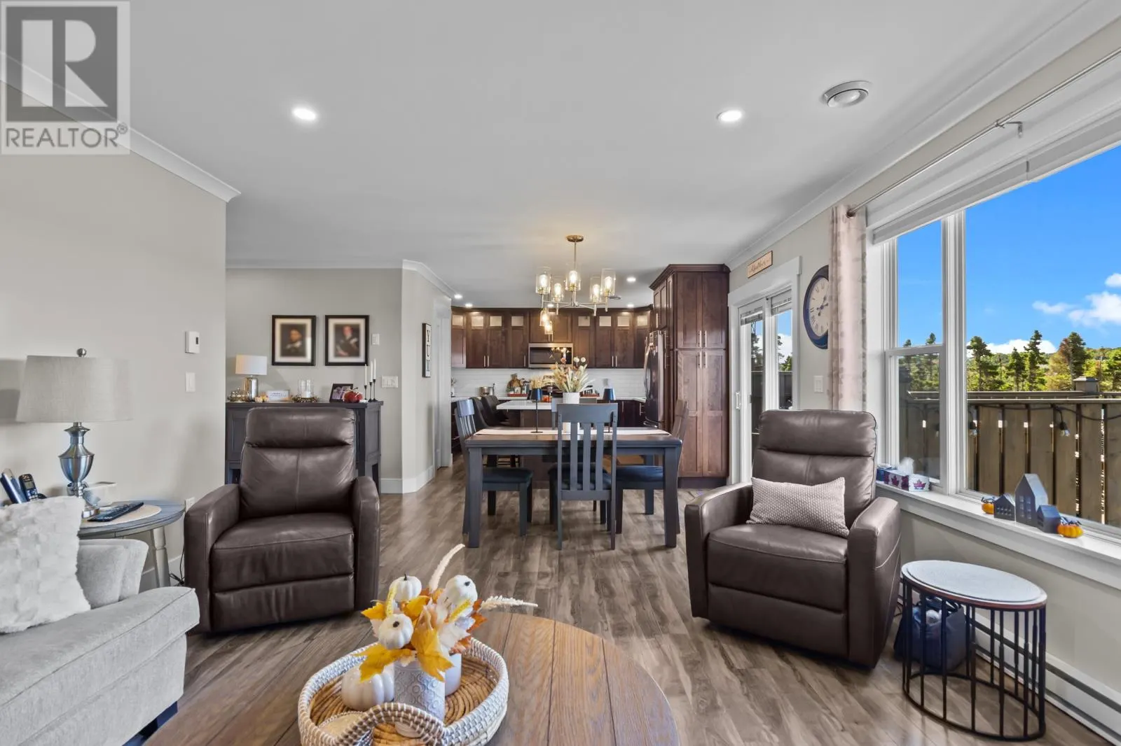 65 Oaken Drive