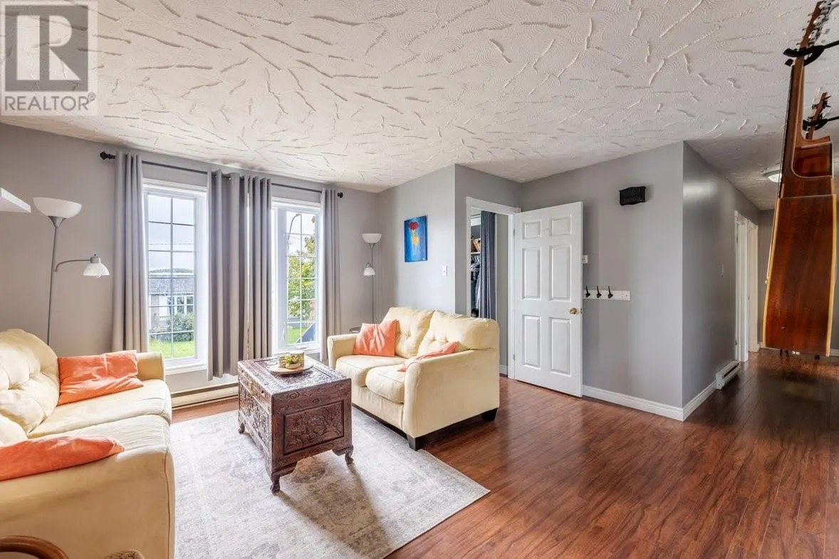 2 Sunset Street