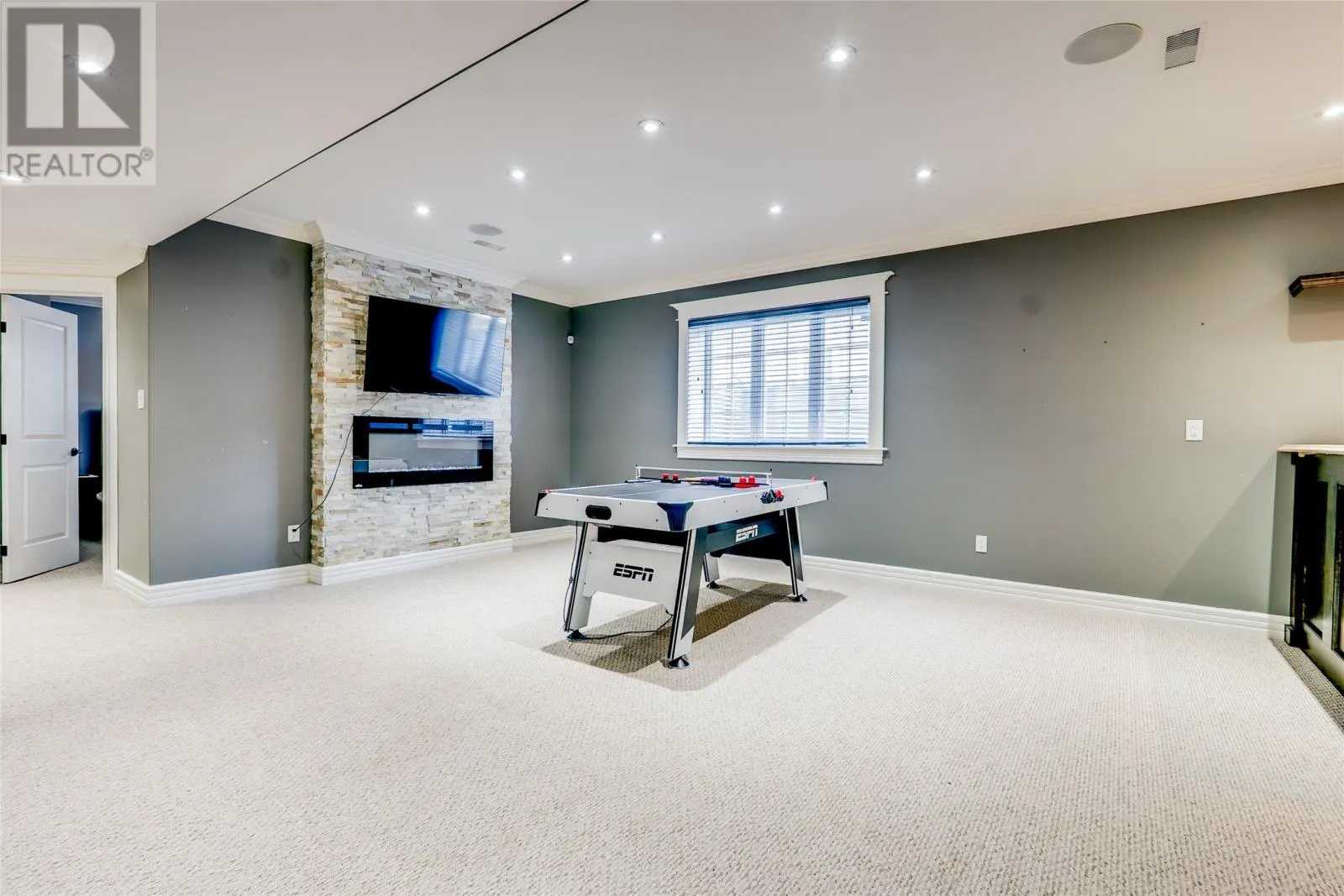 43 Glendarek Drive