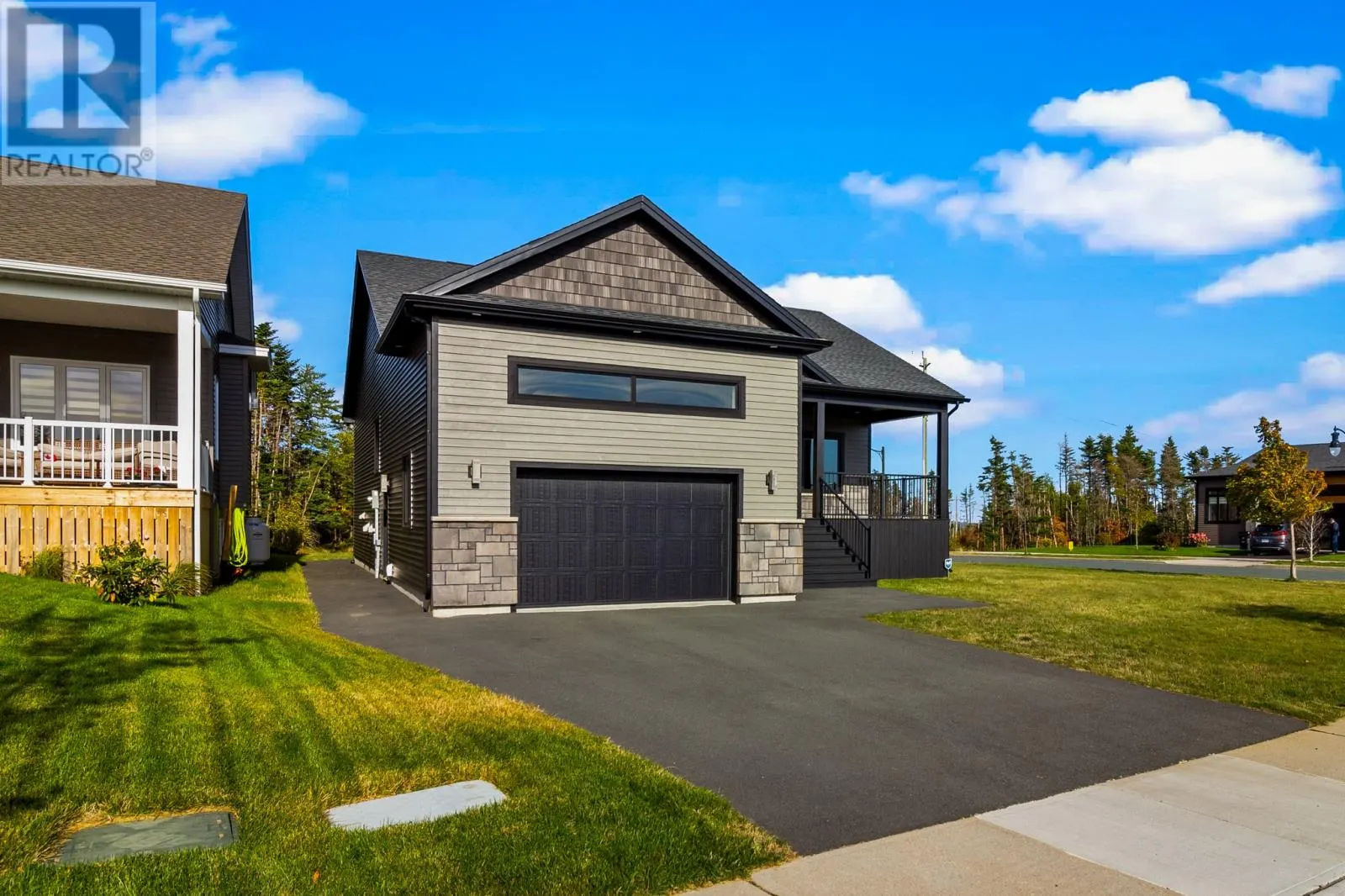 2 Claddagh Road