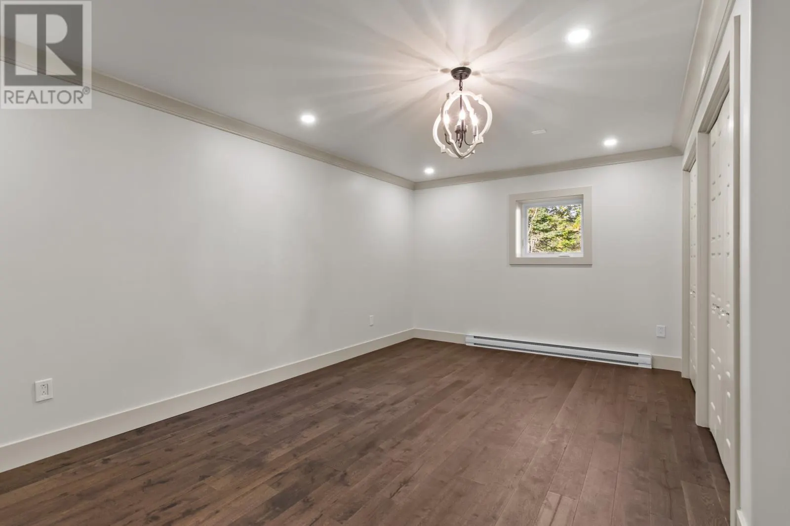 2 Claddagh Road