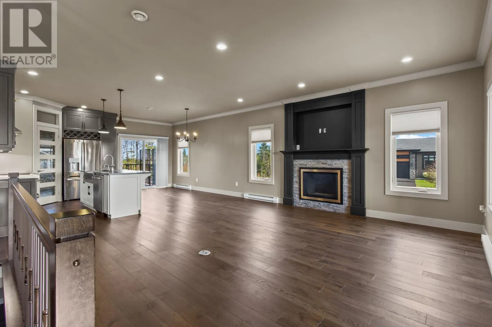 2 Claddagh Road