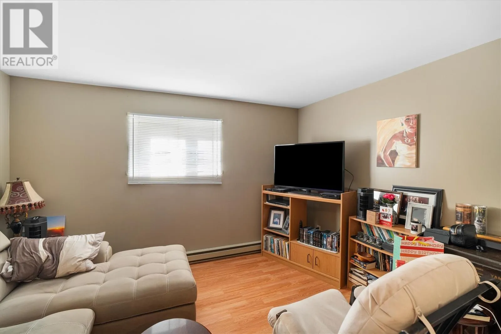 32 Windfall Crescent