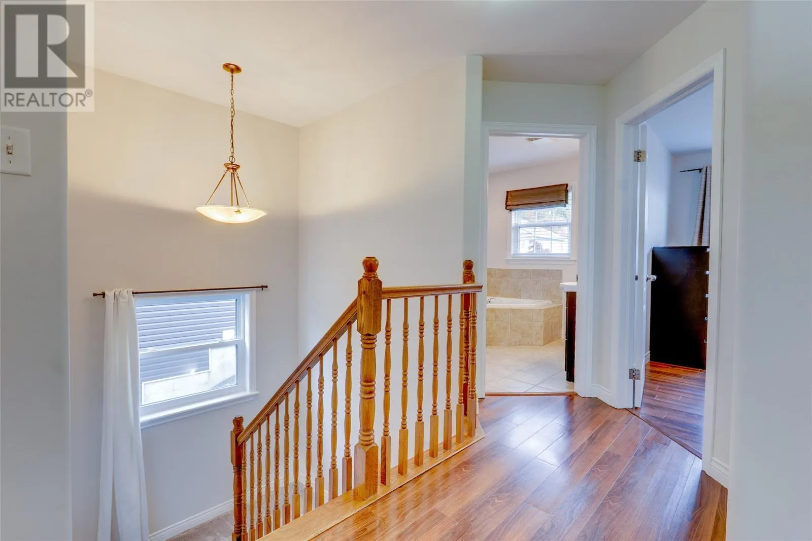 7 Hayfield Place