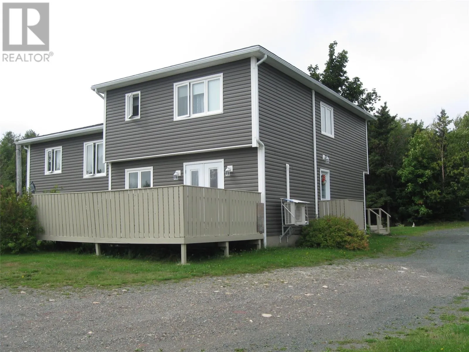 93 Forest Road