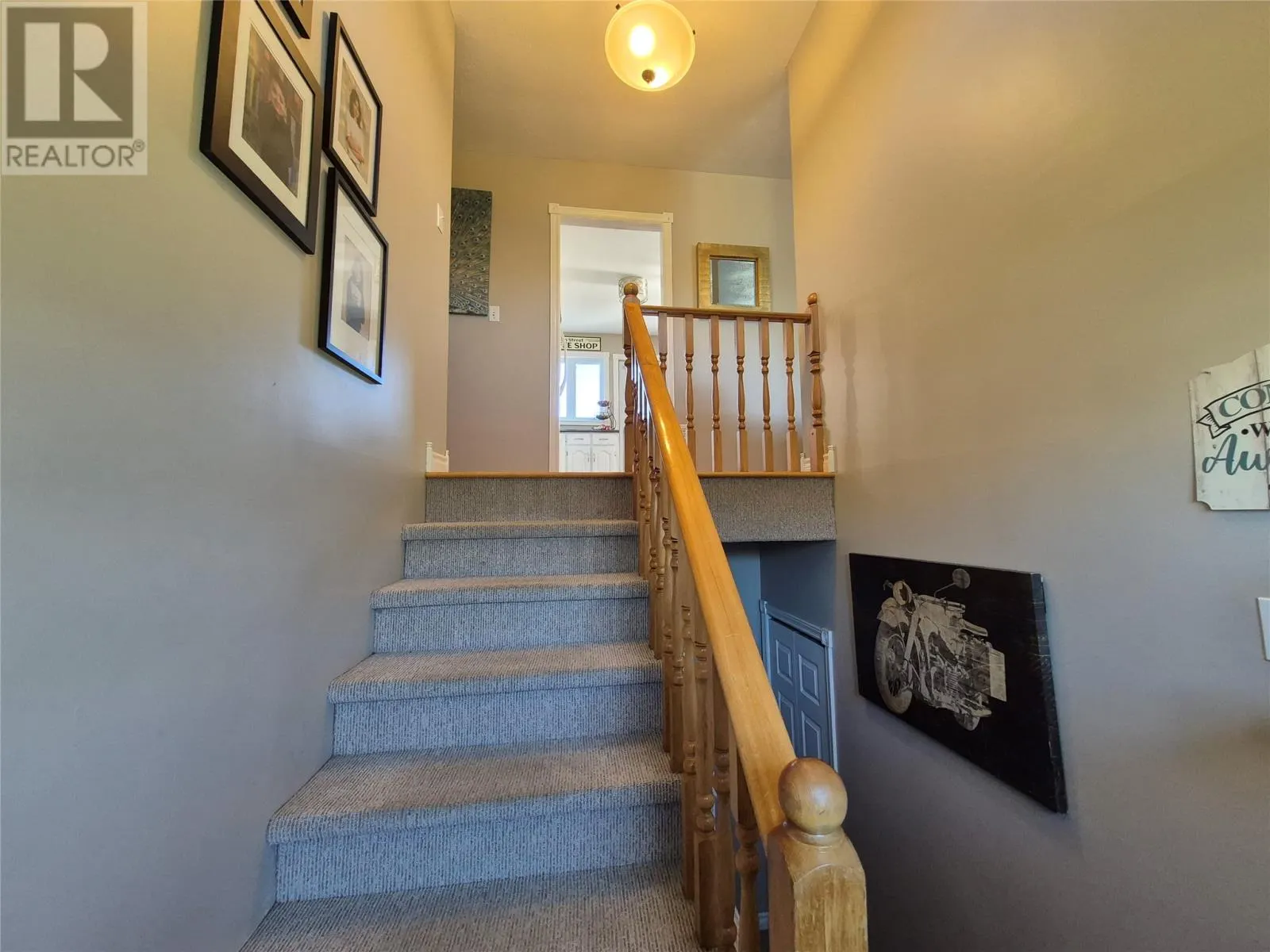 19 Ireland Drive