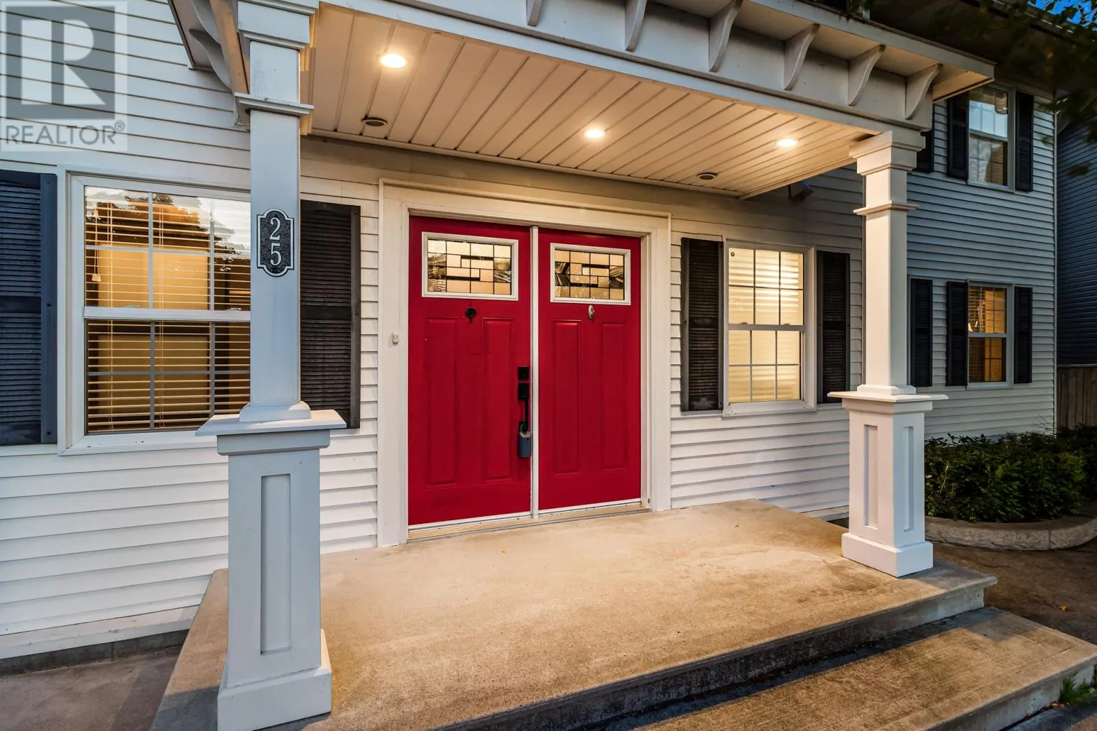 25 Mountbatten Drive