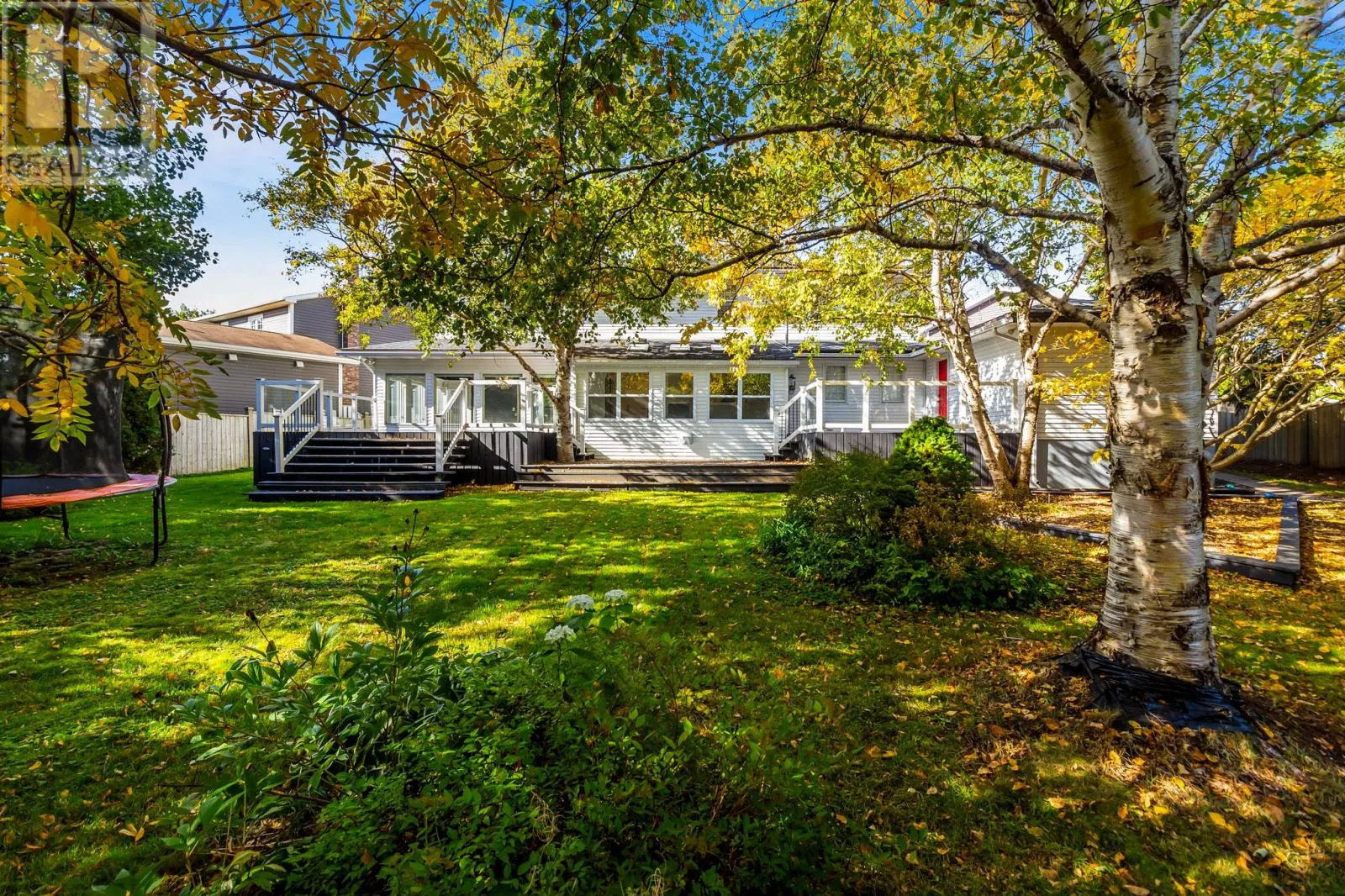 25 Mountbatten Drive
