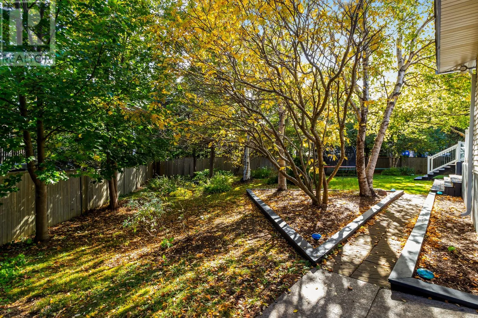 25 Mountbatten Drive