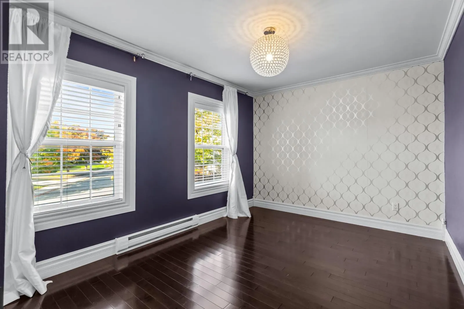 25 Mountbatten Drive