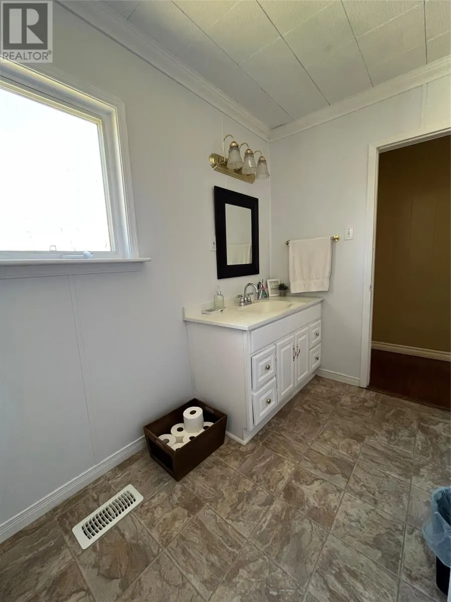 106 Pond Road