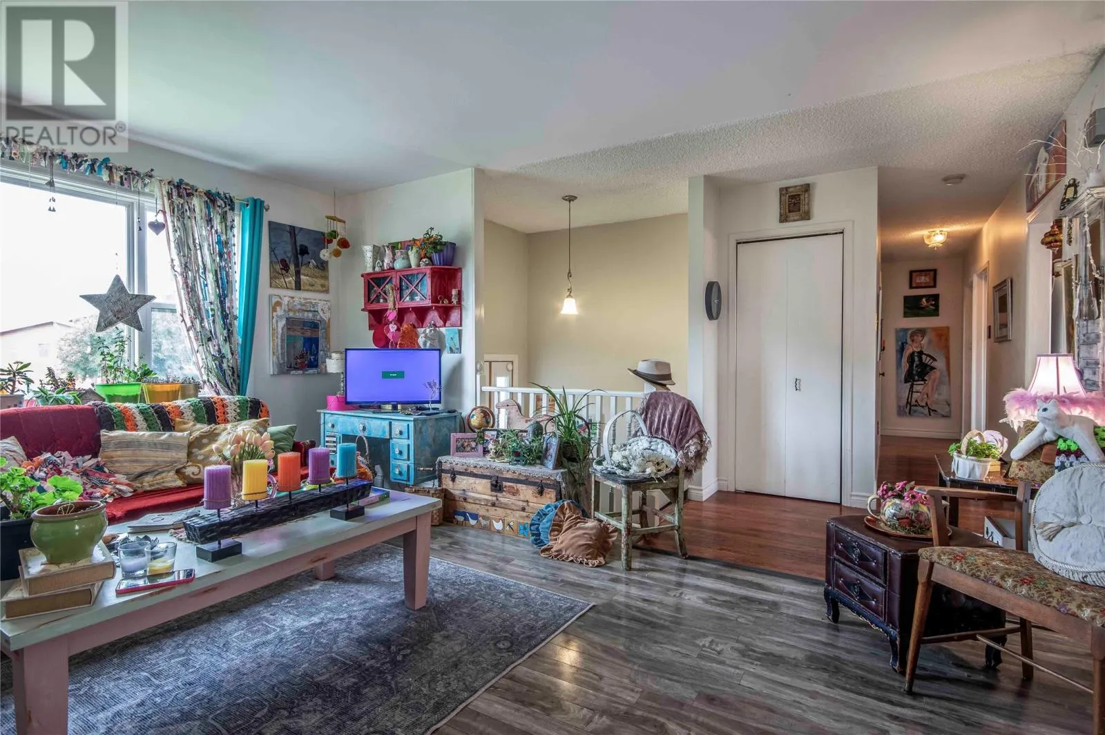 6 Chimo Place