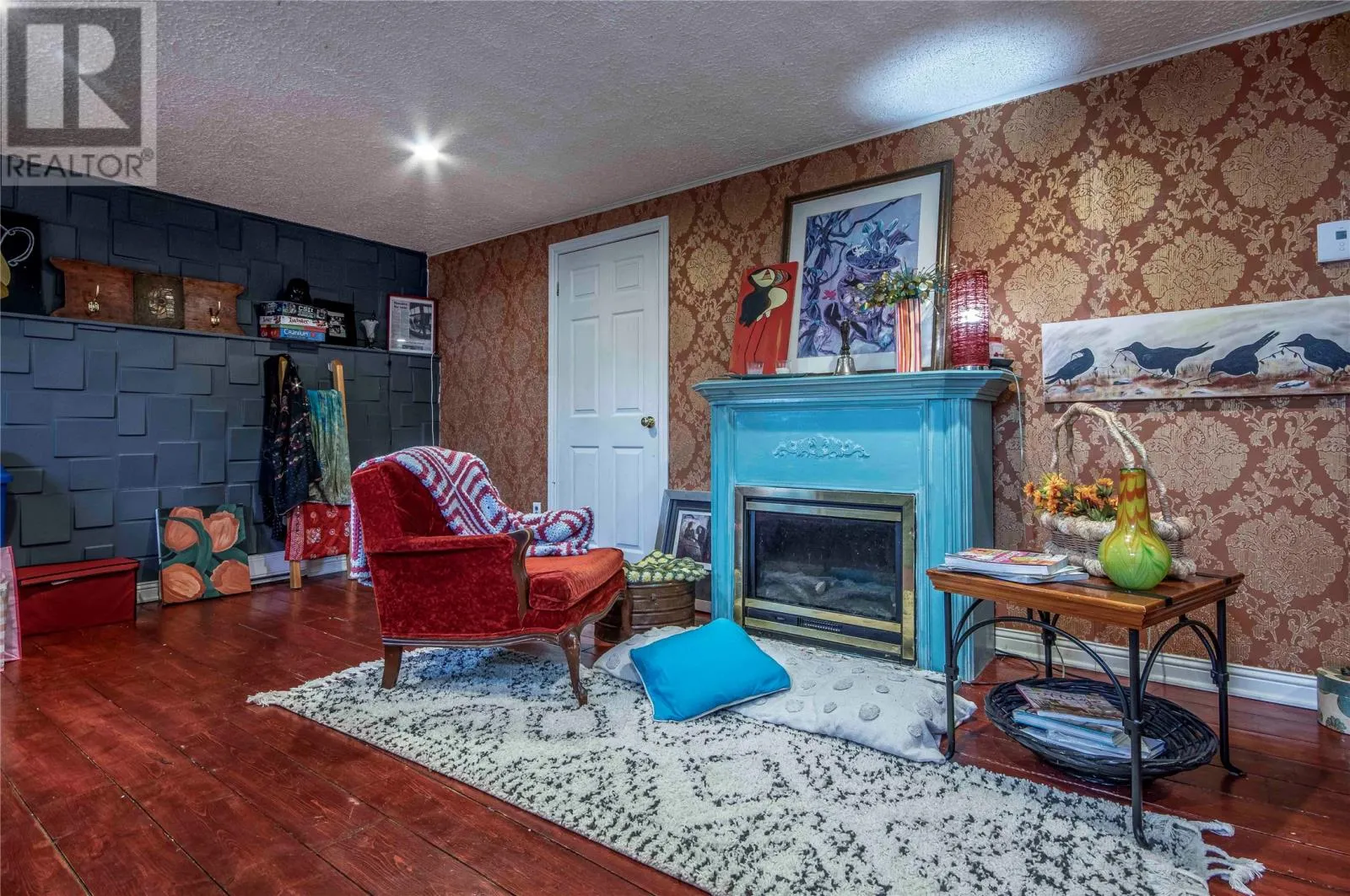 6 Chimo Place