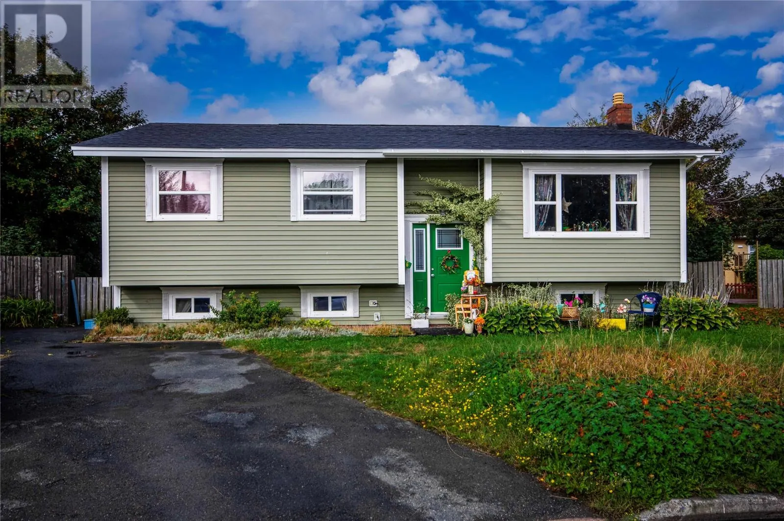 6 Chimo Place