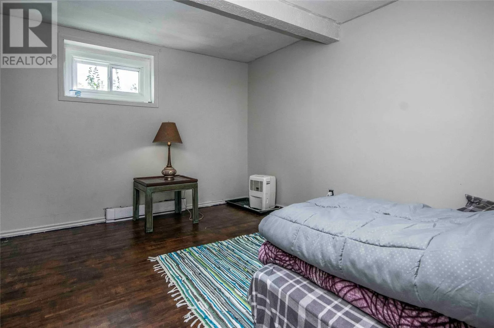 6 Chimo Place