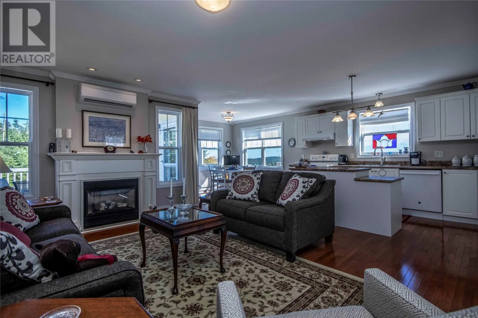 6 Nathaniel Drive
