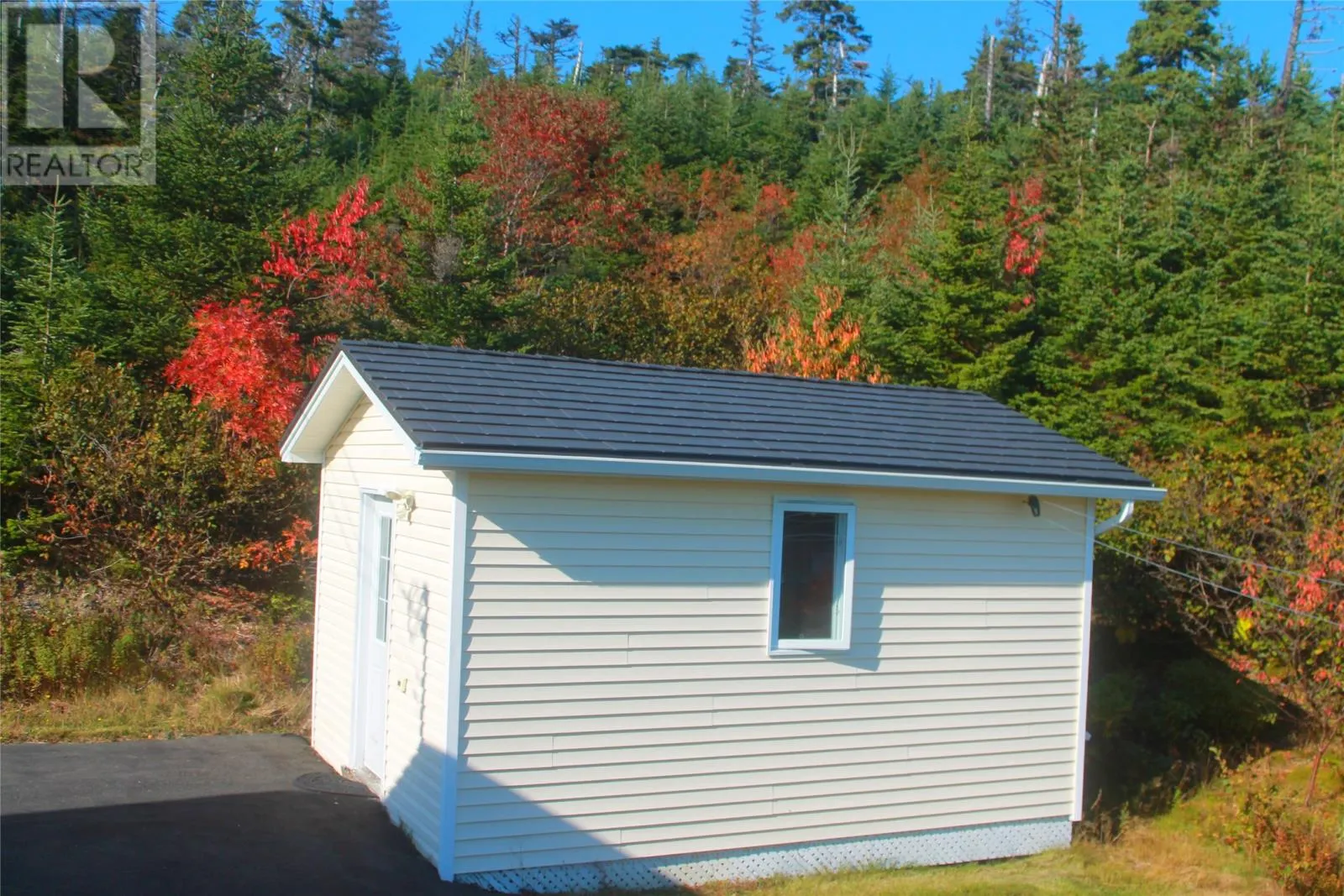 6 Nathaniel Drive