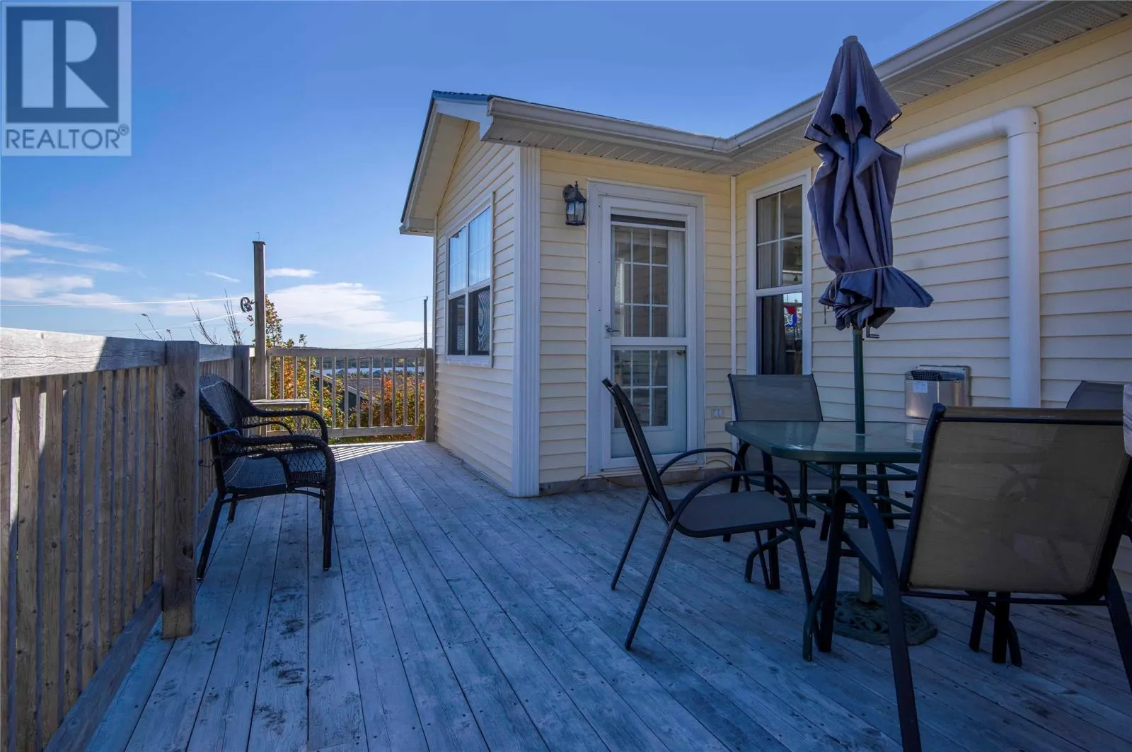 6 Nathaniel Drive