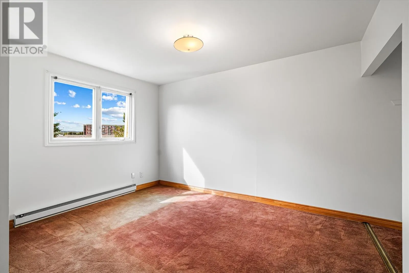 13 Montague Street