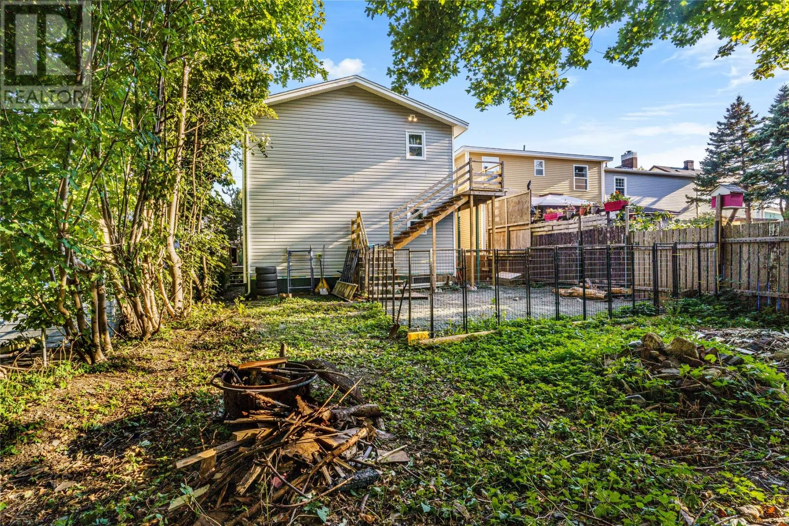 12A Cornwall Avenue