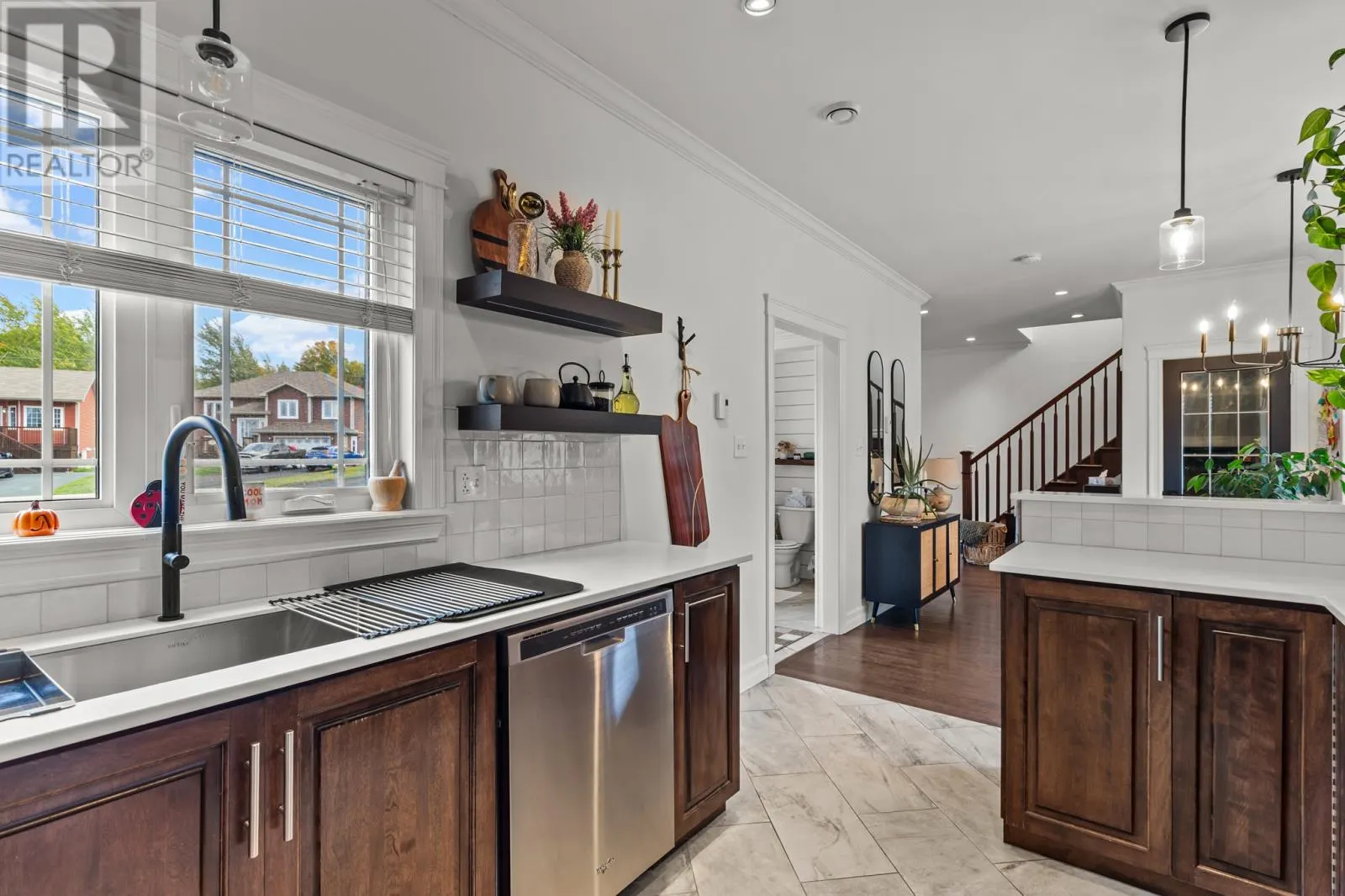 42 COFFEE CREEK Place