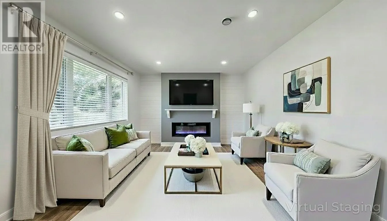 3 Curtis Place