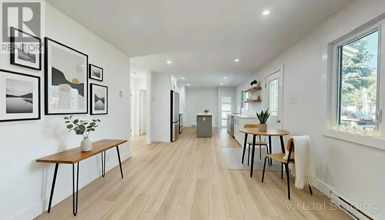 3 Curtis Place