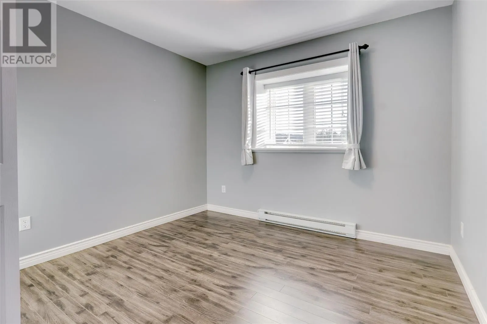 123 Chamberlains Road
