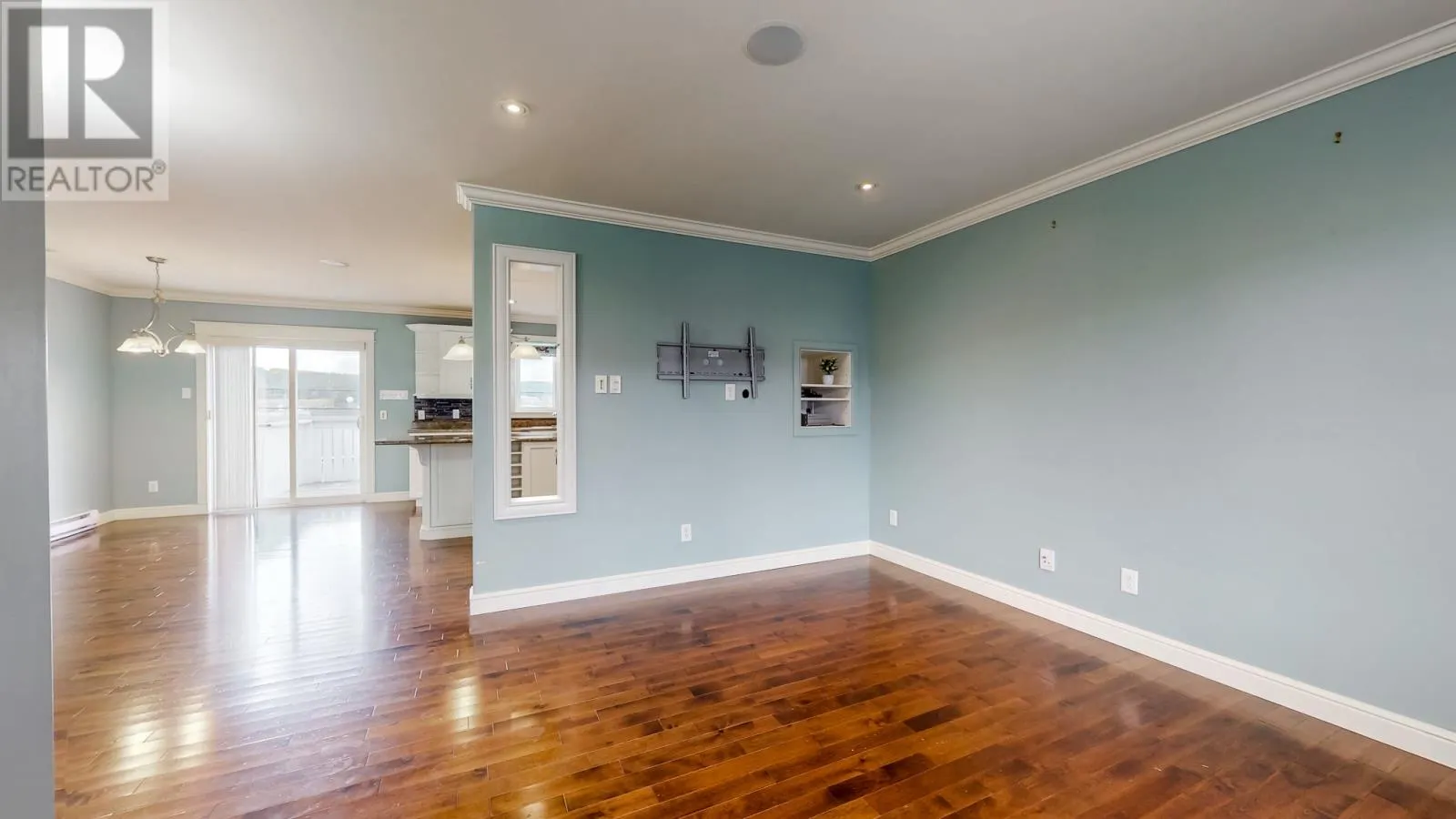 37 Hopedale Crescent