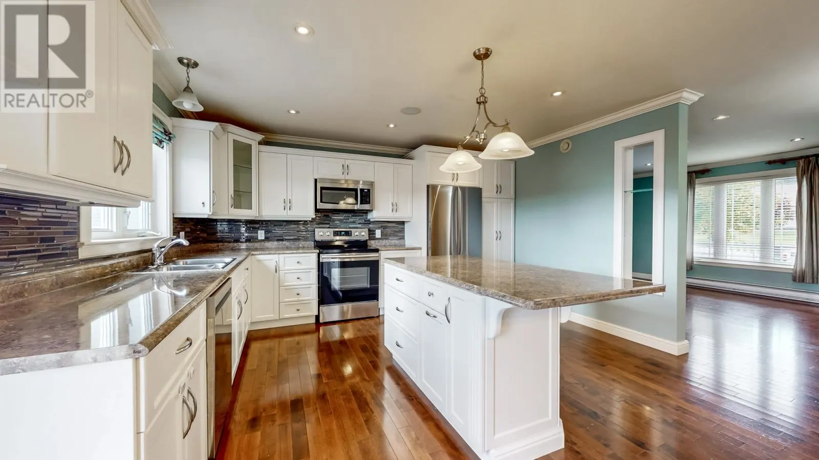 37 Hopedale Crescent