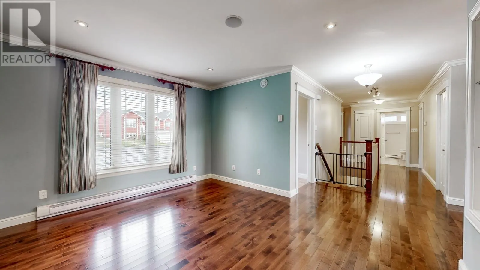 37 Hopedale Crescent