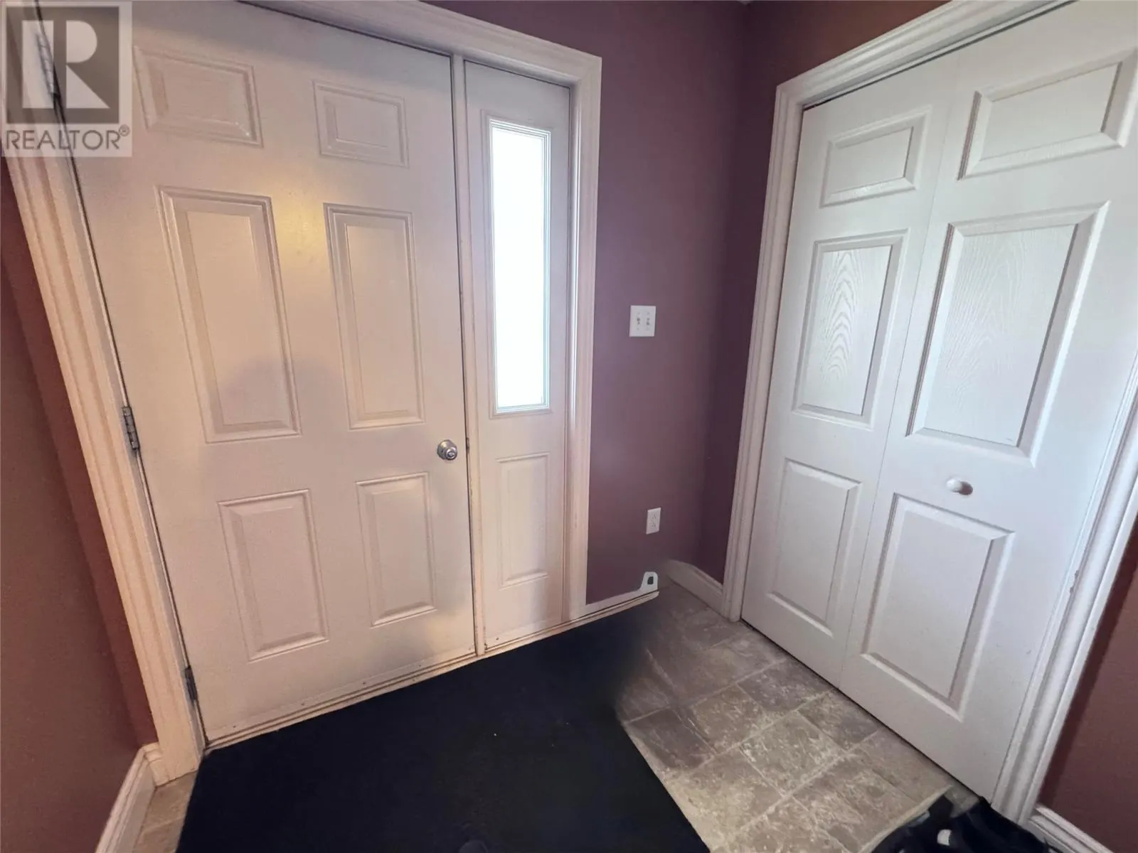 2 Flynn Lane