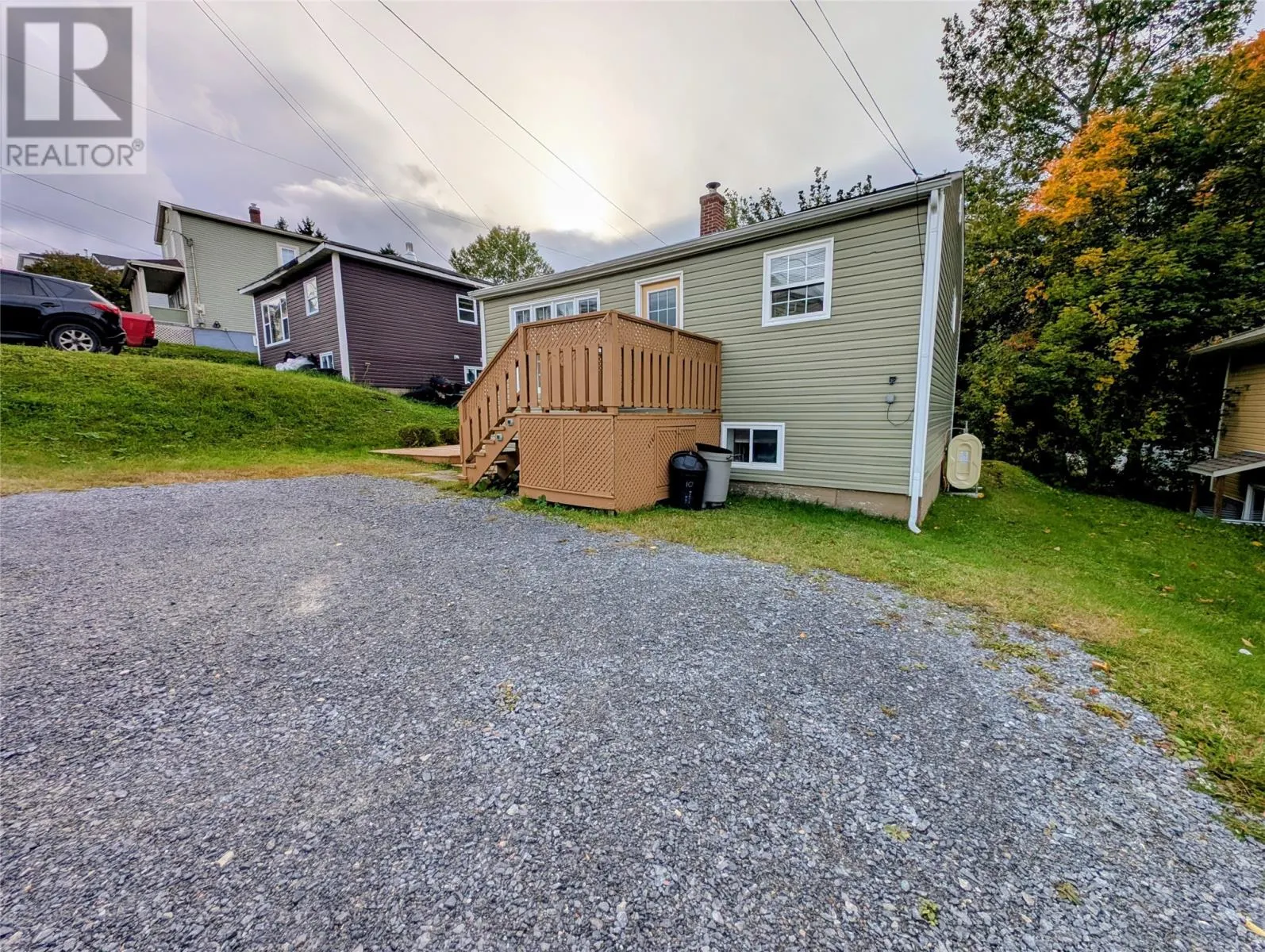 10 Bayview Heights