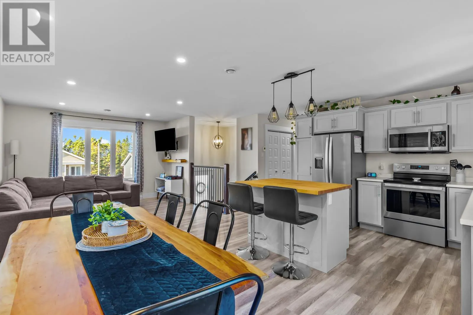 23 Maple Oak Path