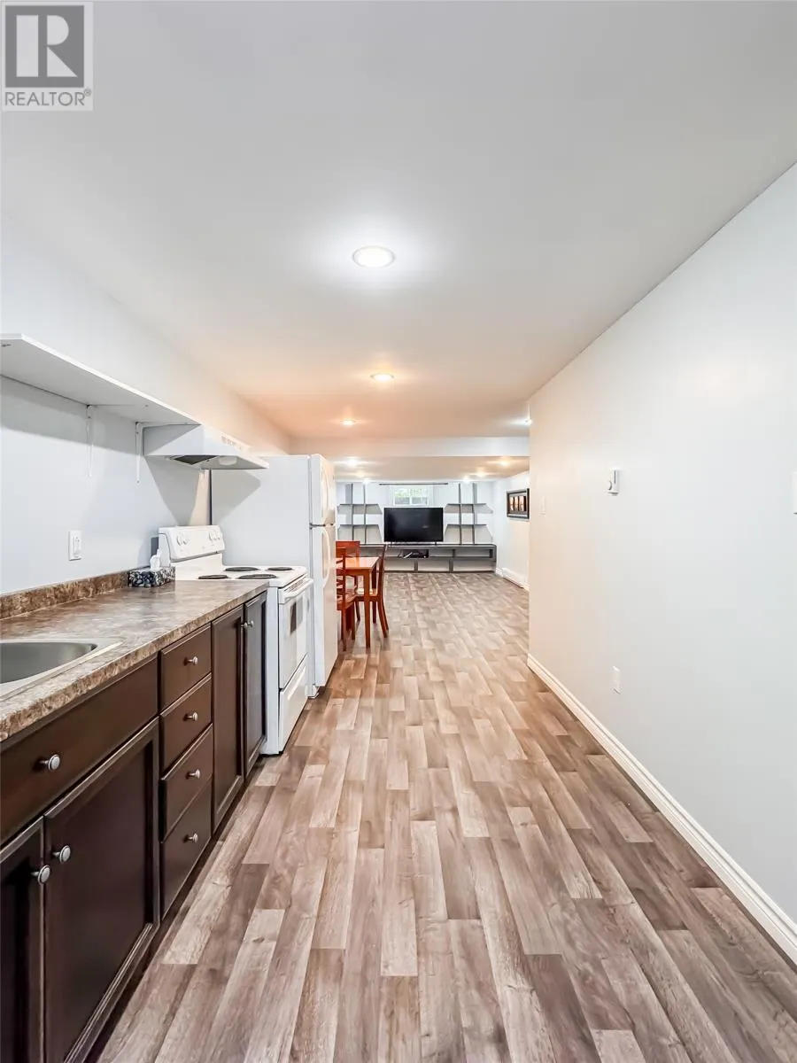 25 Eagle Road