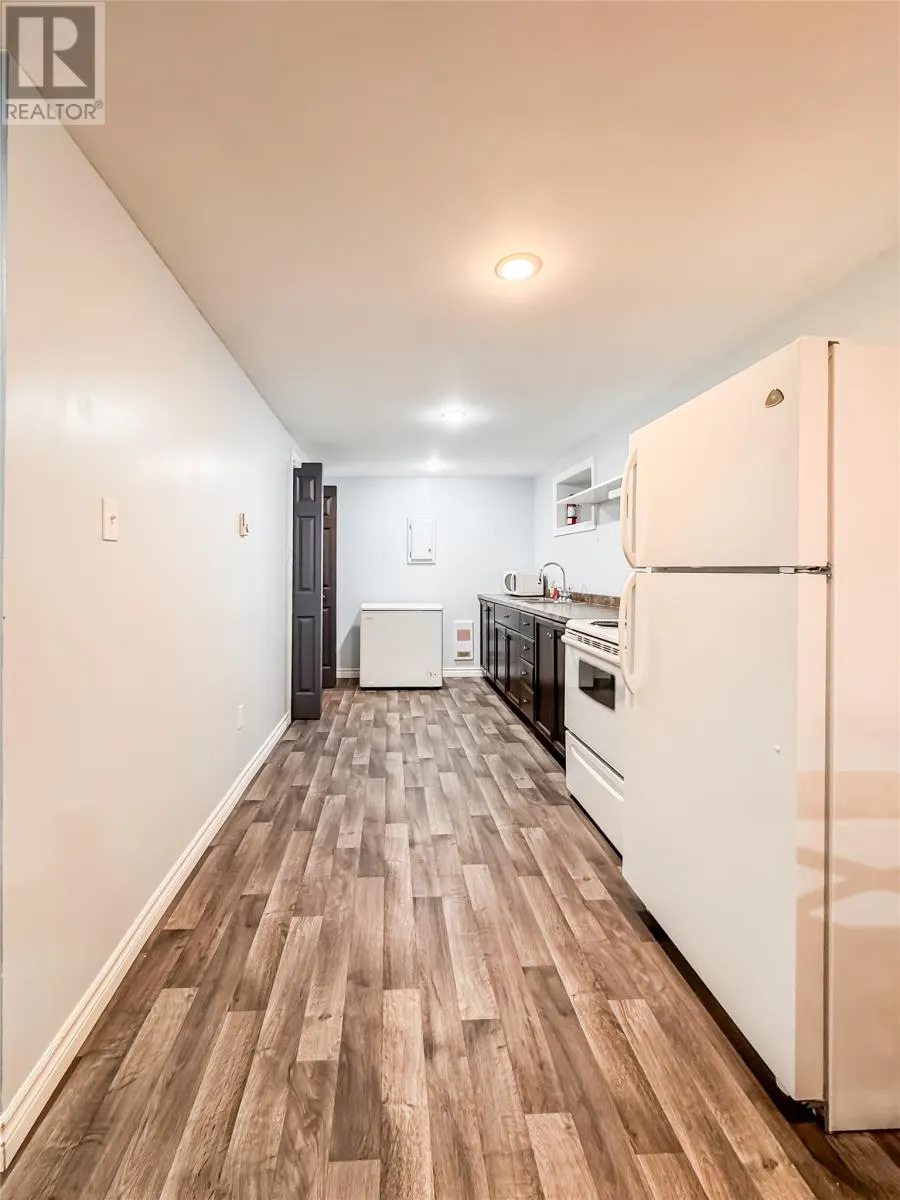 25 Eagle Road