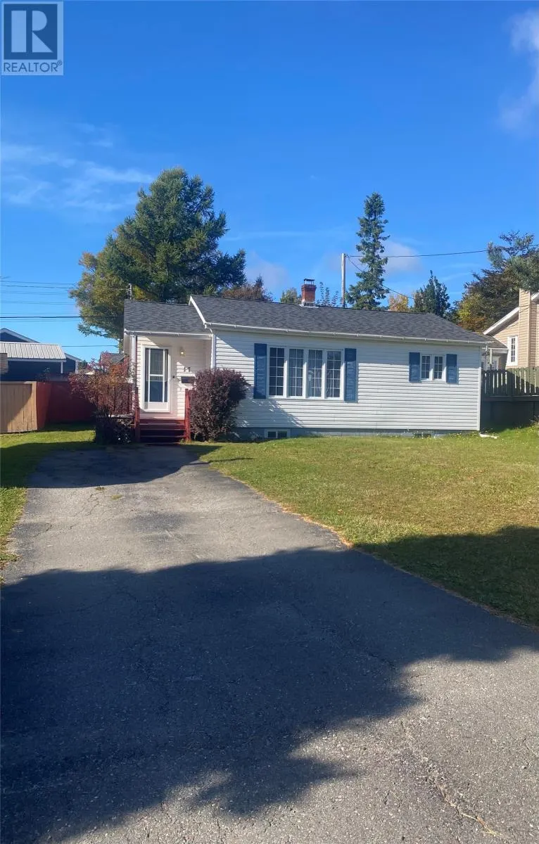 17 Hillcrest Drive