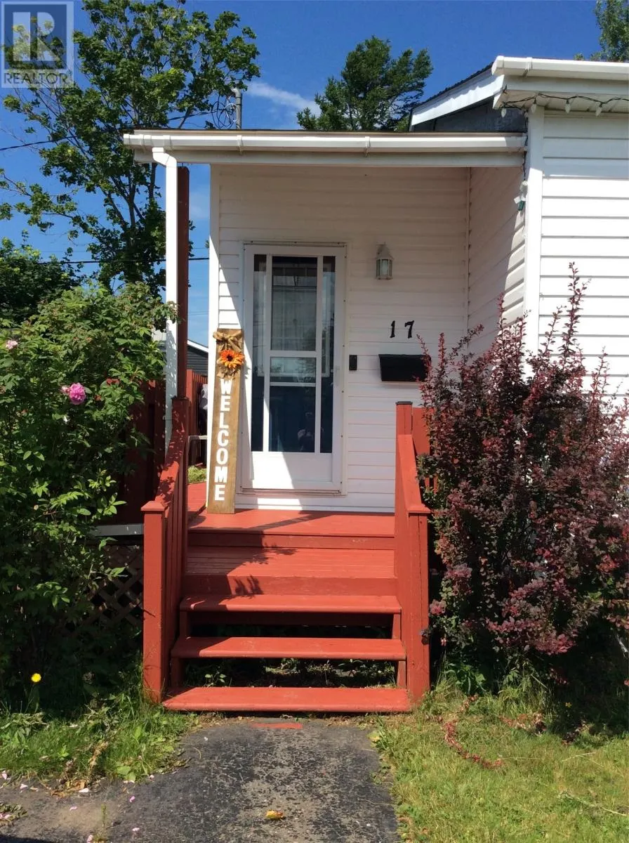 17 Hillcrest Drive