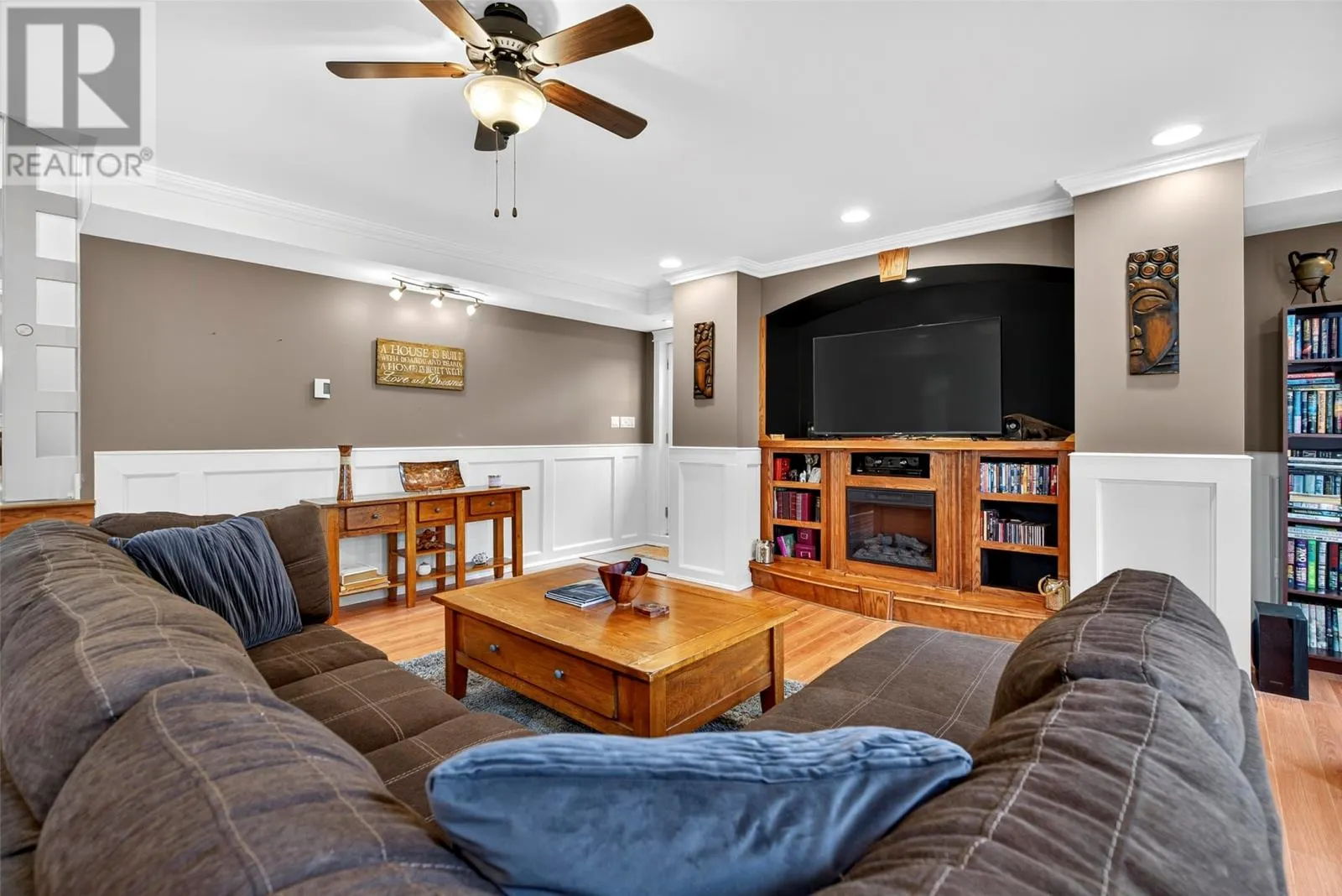 3 Waynes Lane