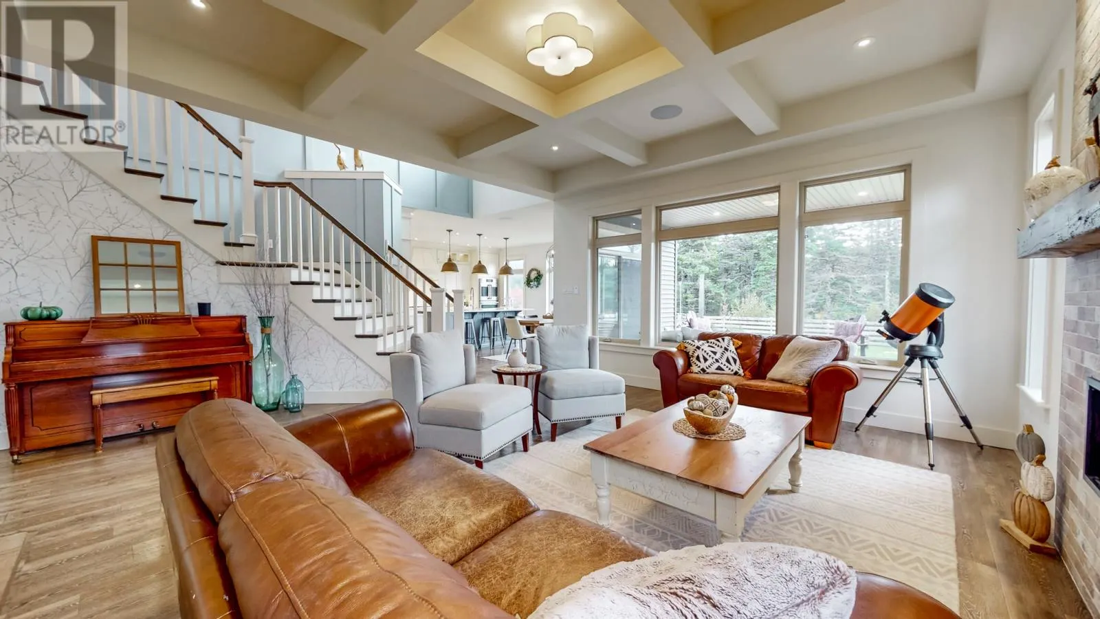 9 Middle Ledge Drive