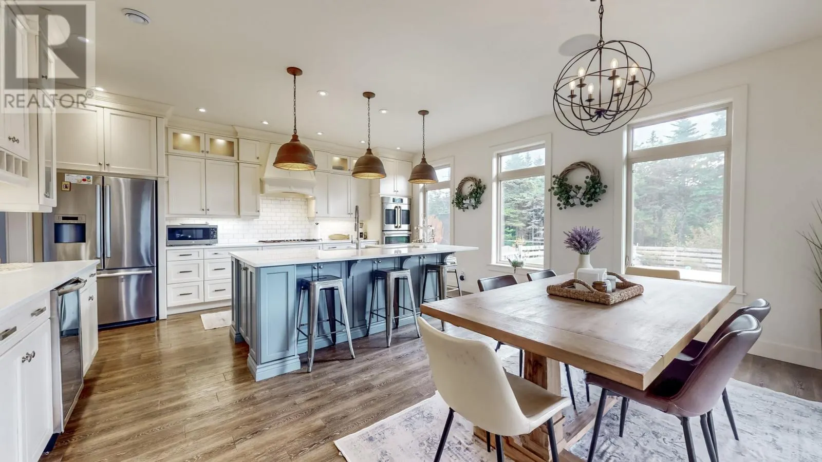 9 Middle Ledge Drive