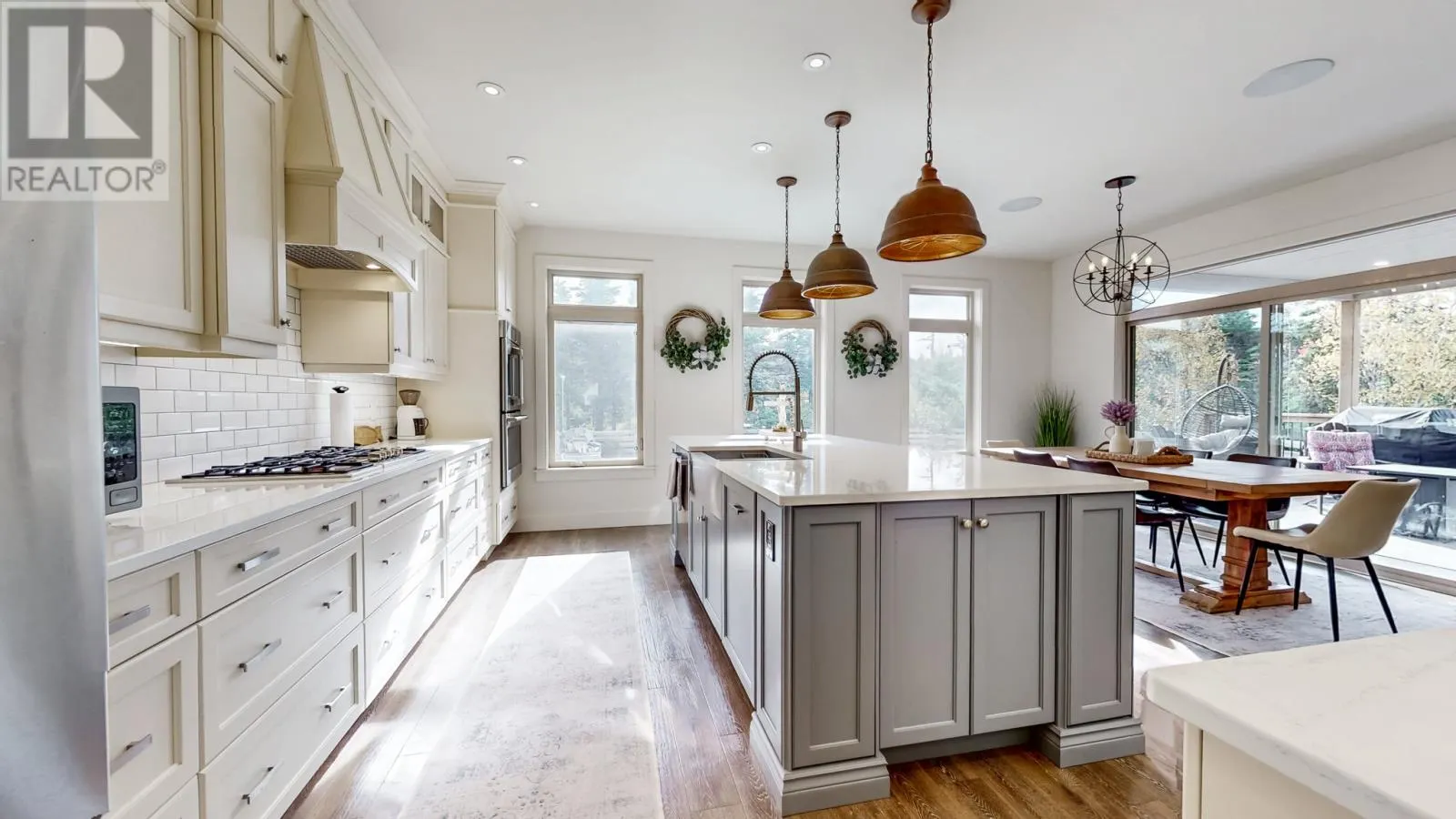 9 Middle Ledge Drive
